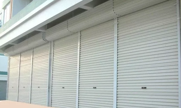 為什么在車間安裝快速卷門？