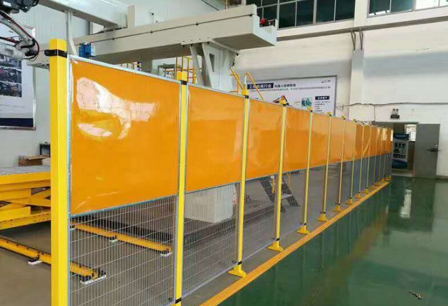 如何選擇車間安全防護(hù)圍欄？